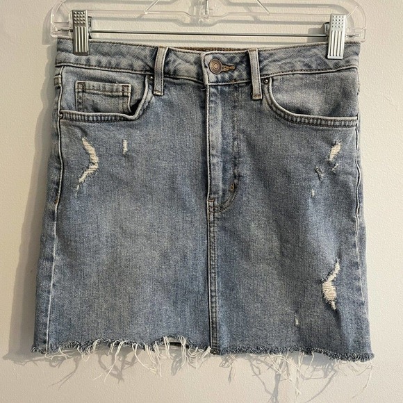 Forever 21 Small Jean Skirt Blue Distressed Mini Boho Hippie Grunge Cott… - Picture 1 of 5